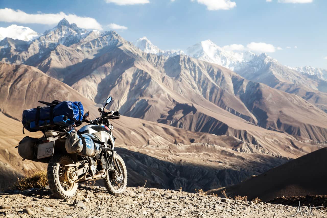 Мото-путешествия: лучшие маршруты и трассы для незабываемых приключений - 1