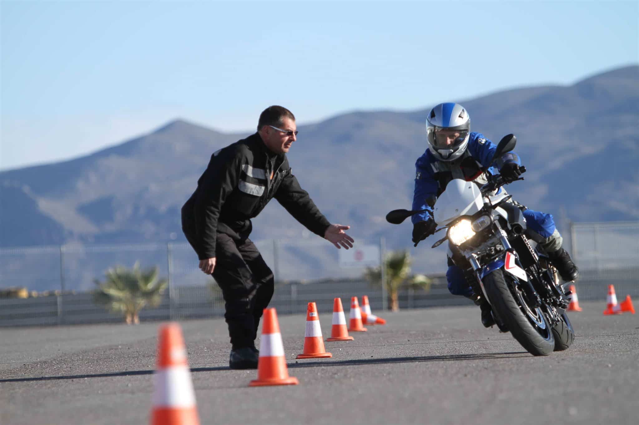 Права на мотоцикл: полный гид по получению лицензии и основам байкерского мастерства - 1